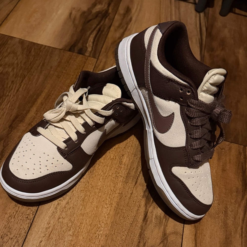 Nike Chocolate Brown and Cream Sneakers